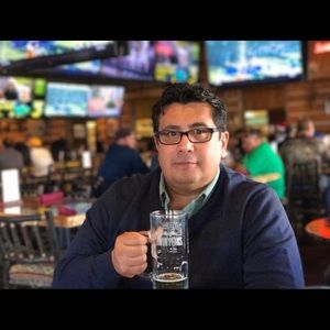 Meet your Posher, Daniel